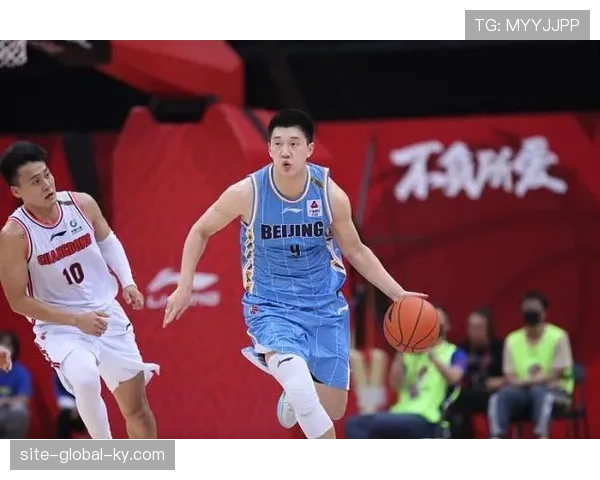 北京雷蒙带伤复出，外线防守增强但进攻端贡献有限